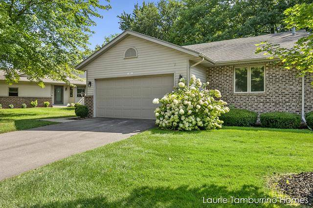 Walker, MI 49534,926 Ironwood Circle NW 5