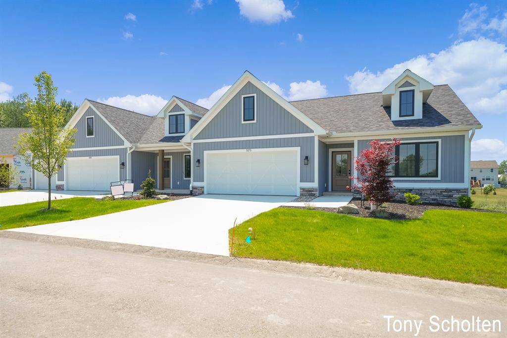 Hudsonville, MI 49426,5175 Blendon Meadow Circle 33