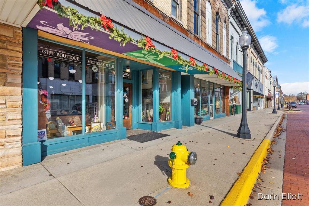 Ionia, MI 48846,326 W Main Street