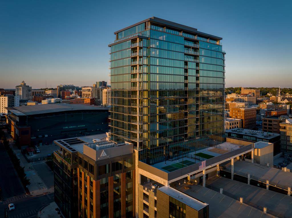 Grand Rapids, MI 49503,144 Oakes Street SW 802