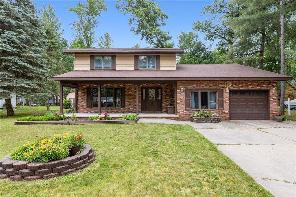 Roscommon, MI 48653,117 Lily Lane