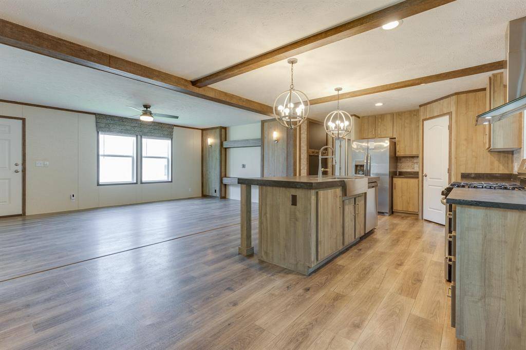 Leslie, MI 49251,714 Mill Street 38
