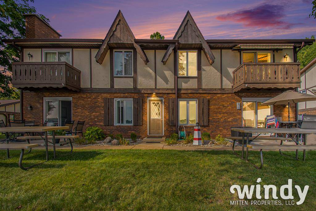 Coloma Twp, MI 49038,5450 Country Aire Drive 8