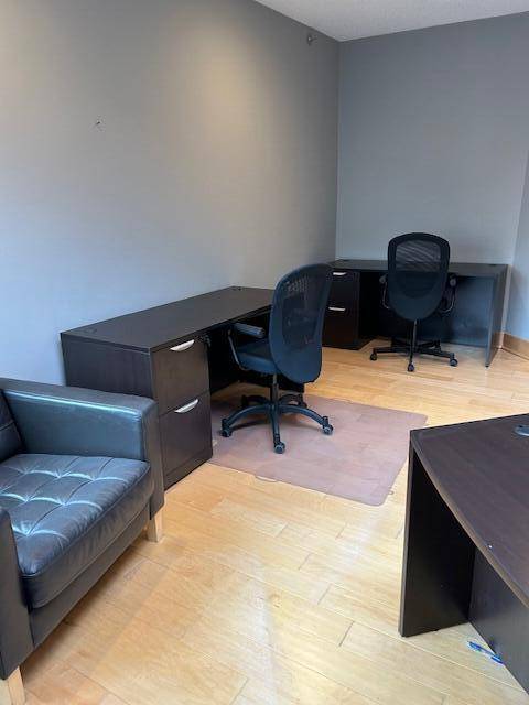 Grandville, MI 49418,4301 Canal Avenue SW 201 C