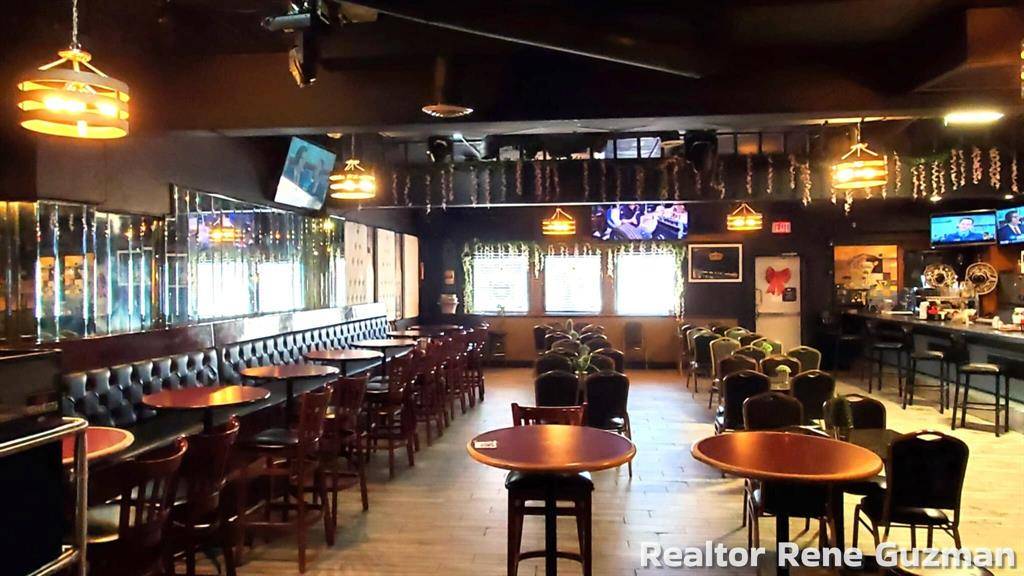 Grand Rapids, MI 49507,2662 Division Avenue S
