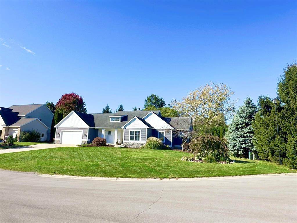 Zeeland, MI 49464,1047 E Bluff Court