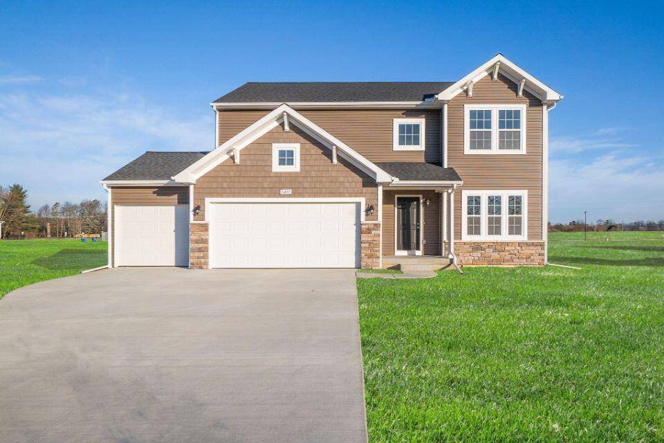 Alto, MI 49302,9435 Snow Valley Drive SE