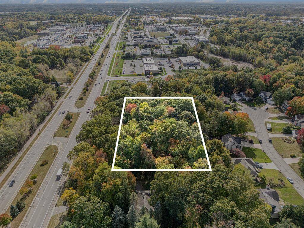 Grand Rapids Twp, MI 49525,2455 E Beltline Avenue NE