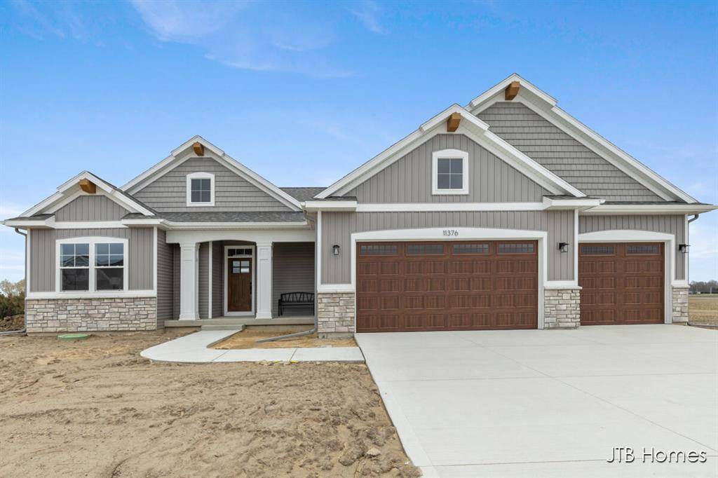 Allendale Twp, MI 49401,11376 Shoreline Drive 115