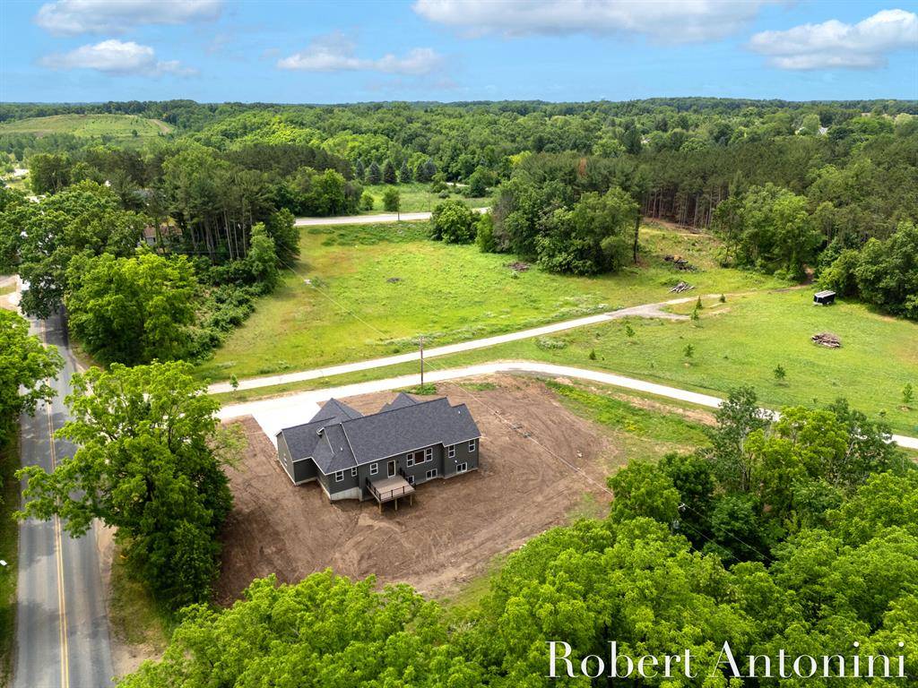 Caledonia Twp, MI 49316,6691 Egan Avenue SE