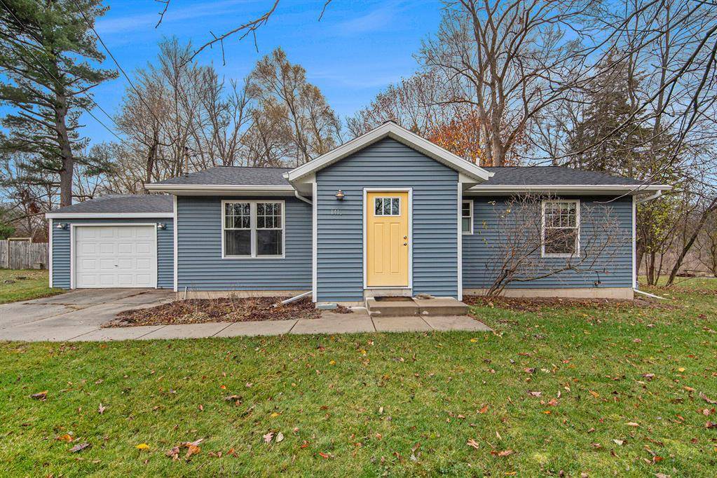 Belding, MI 48809,1416 Oakwood Street