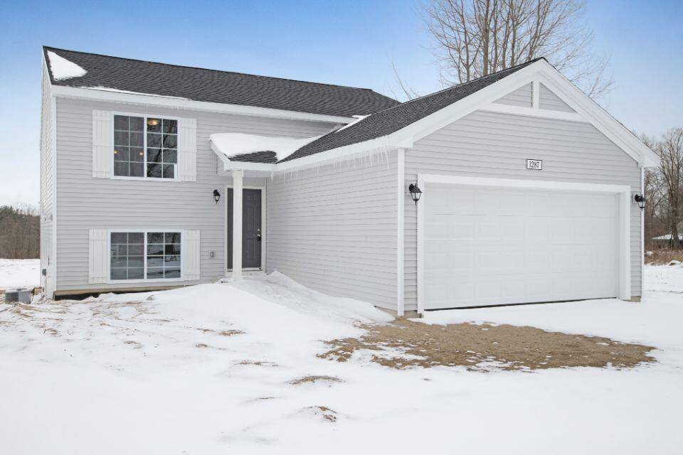 Caledonia Twp, MI 49316,5484 Mammoth Drive