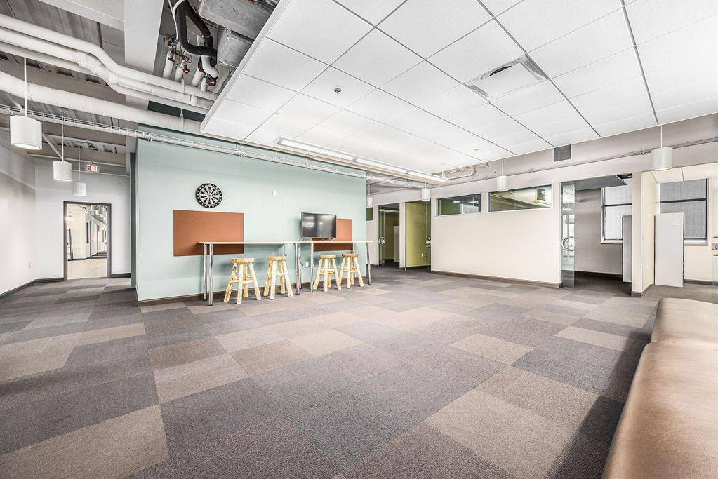 Grand Rapids, MI 49505,2140 Oak Industrial Drive NE