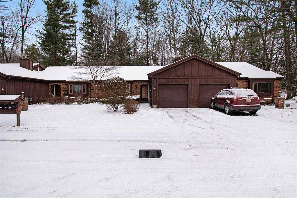 Norton Shores, MI 49441,698 Pineway Drive