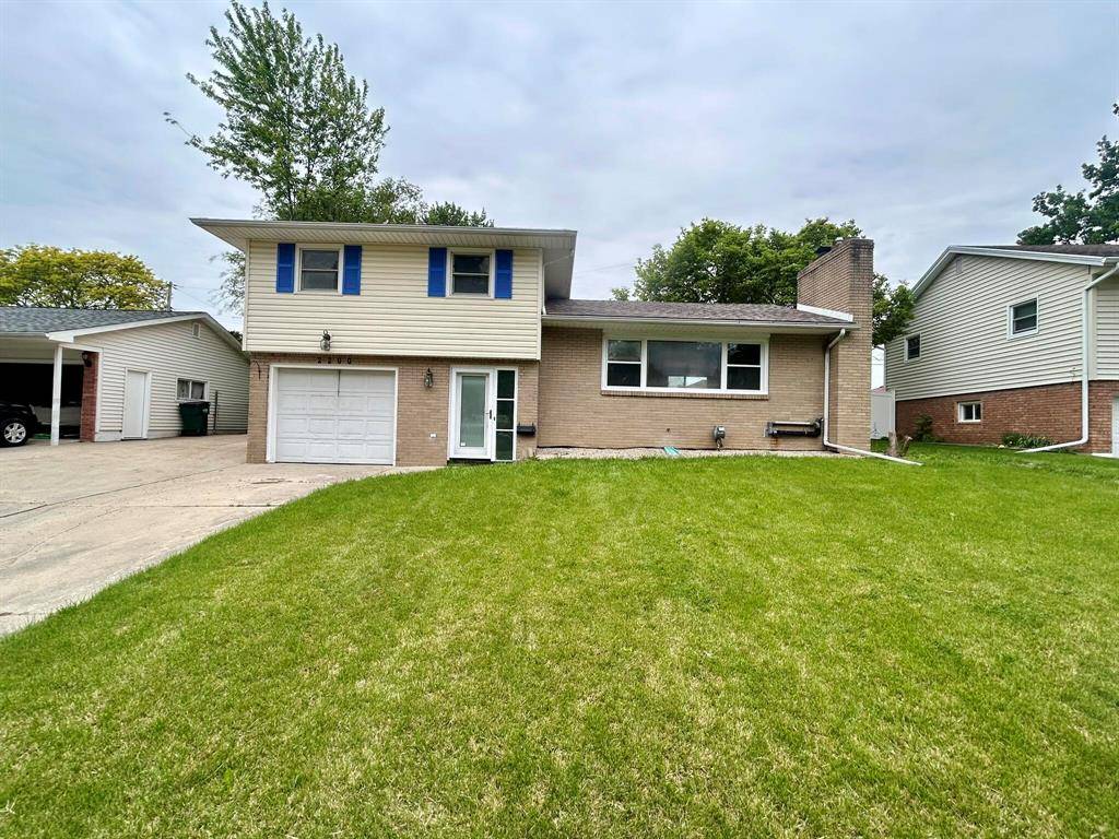 Lansing, MI 48911,2200 Rossiter Place