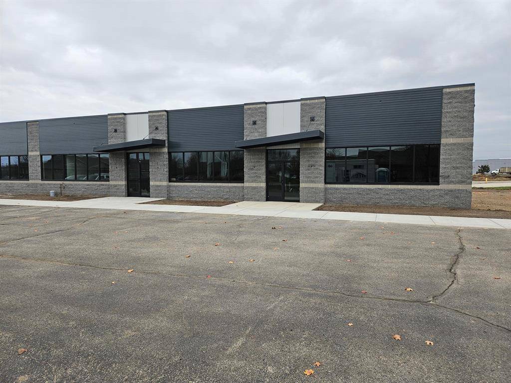 Hudsonville, MI 49426,5790 Balsam Drive 200 & 300