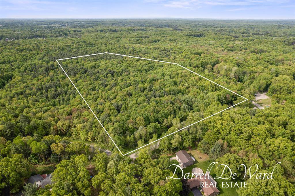 Cannon Twp, MI 49341,8690/ 8680 Greeley Court NE