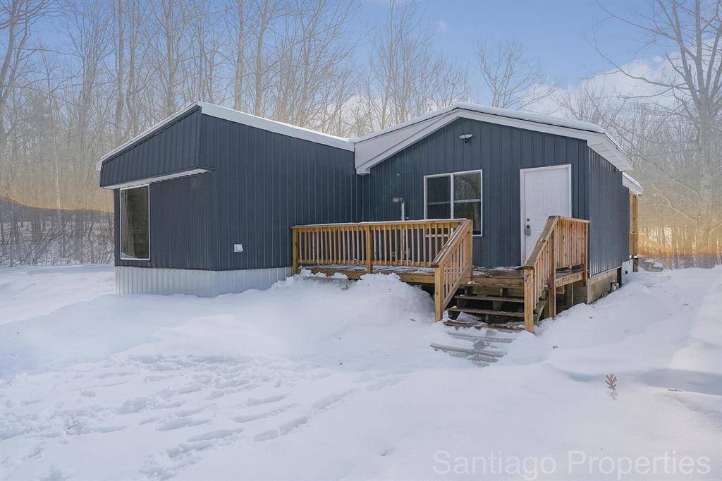 Norwich Twp, MI 49307,7592 9 Mile Road