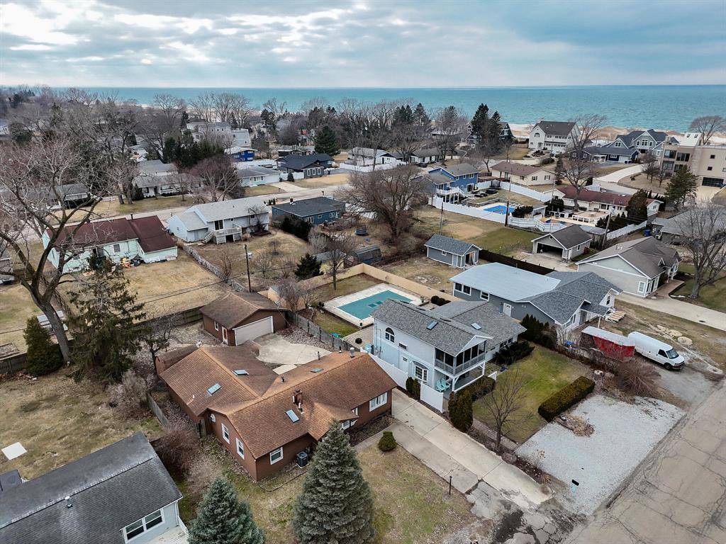 New Buffalo, MI 49117,314 N Berrien Street