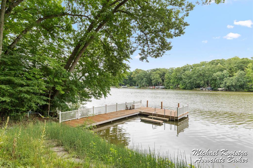 Cascade Twp, MI 49546,6862 Maplecrest Drive SE