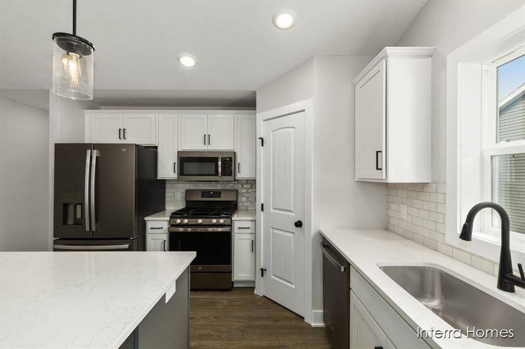 Grand Haven Twp, MI 49417,12352 Hawley Drive 12