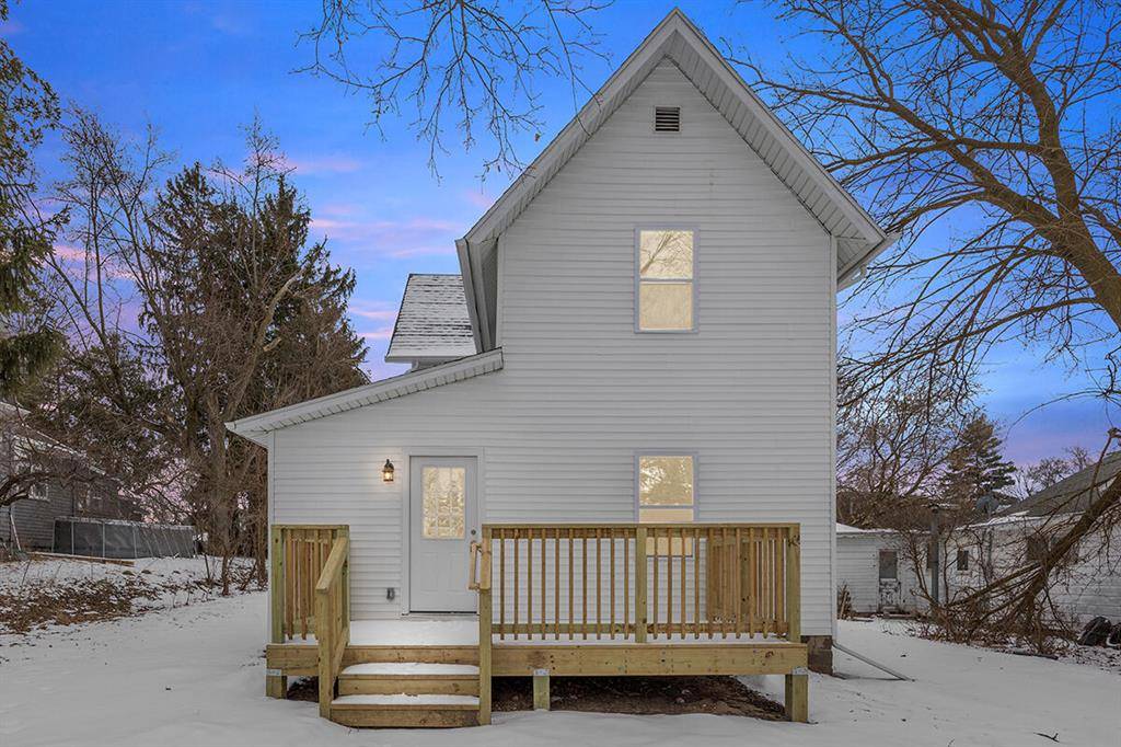 Edmore Vlg, MI 48829,510 E Gilson Street