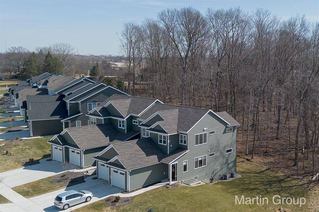 Grand Rapids, MI 49505,2328 Watertown Way NE