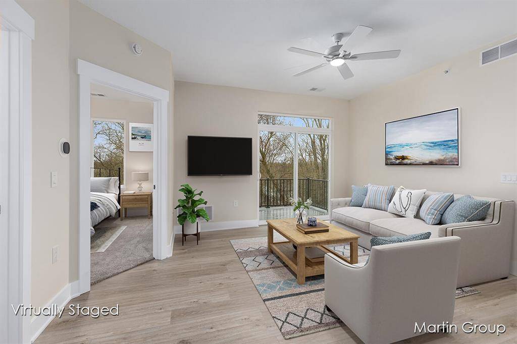 Grand Rapids, MI 49505,2273 Watertown Way NE
