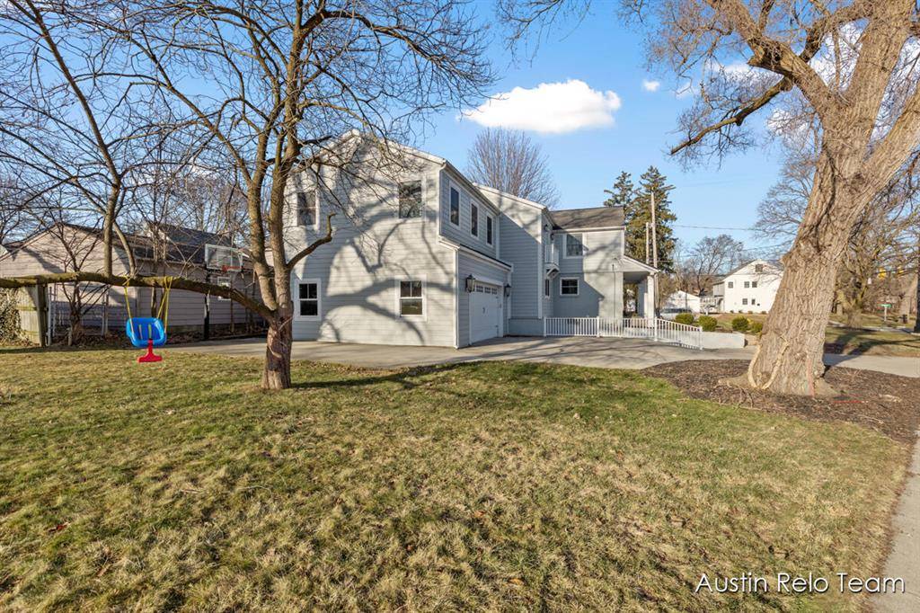 East Grand Rapids, MI 49506,2412 Lake Drive SE
