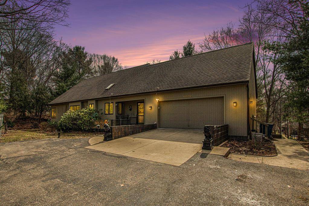 Spring Lake Twp, MI 49456,18642 Pawnee Drive