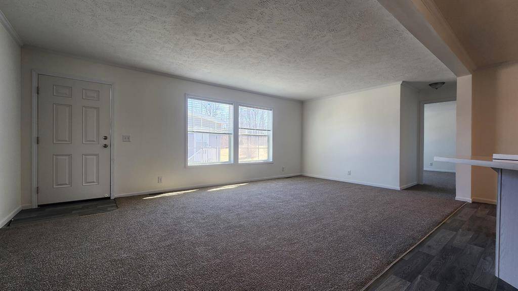 Charlotte, MI 48813,884 Ottawa Court 7