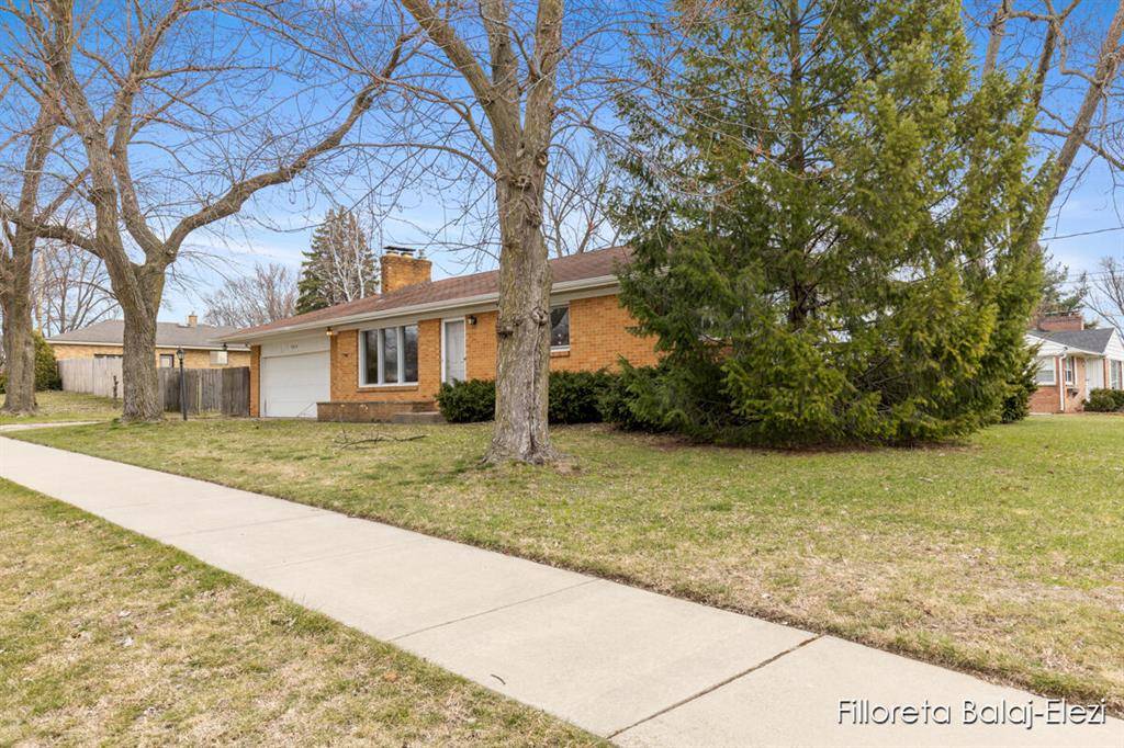 Kentwood, MI 49508,4914 Ash Avenue SE