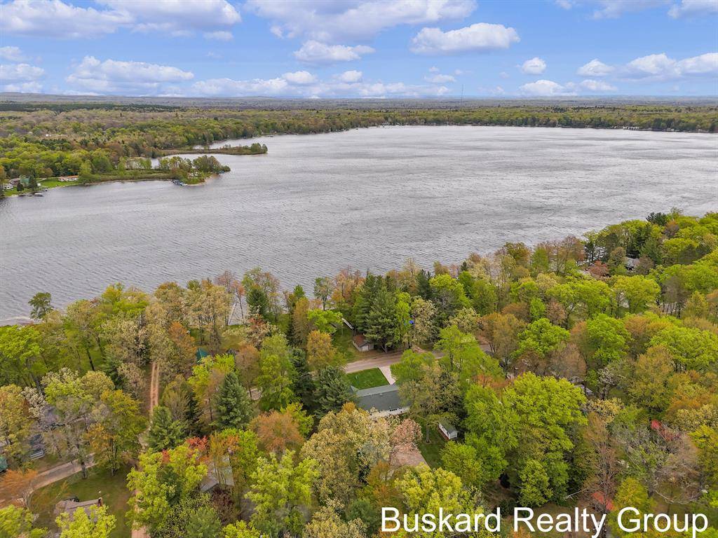Peacock Twp, MI 49304,1127 Wolf Lake Drive