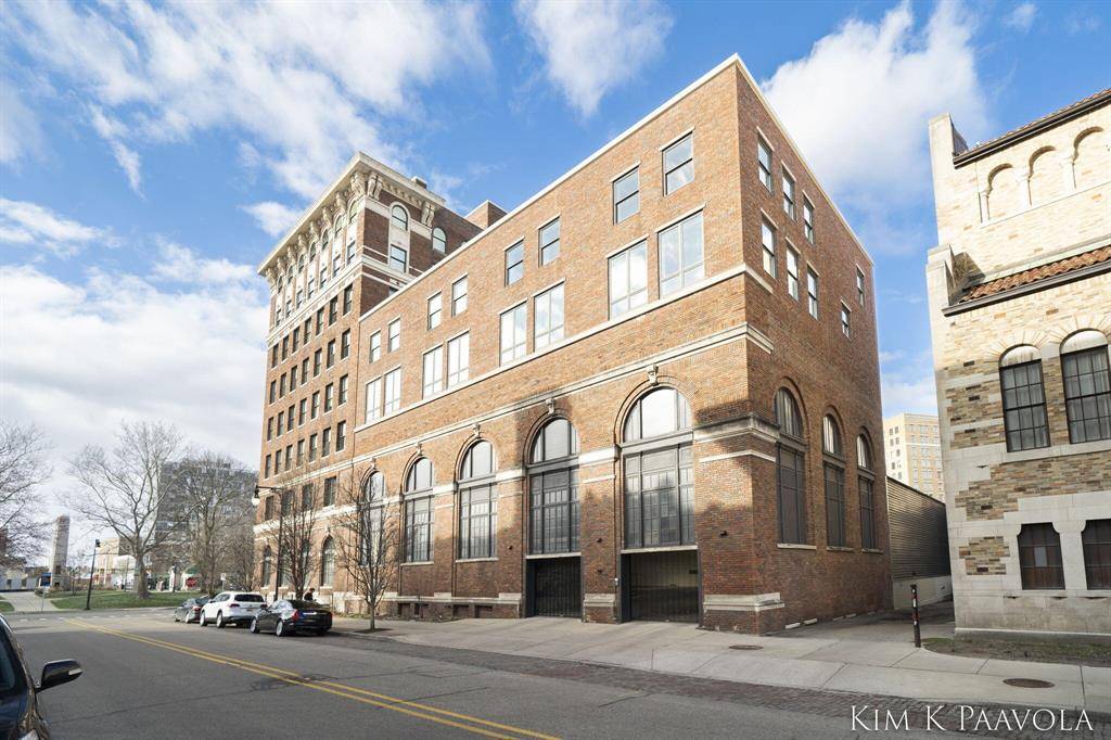 Grand Rapids, MI 49503,27 Library Street NE 508