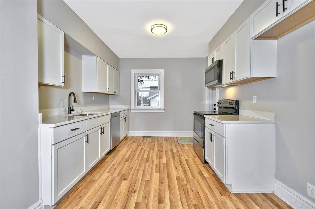 Hazel Park, MI 48030,345 E Goulson Avenue