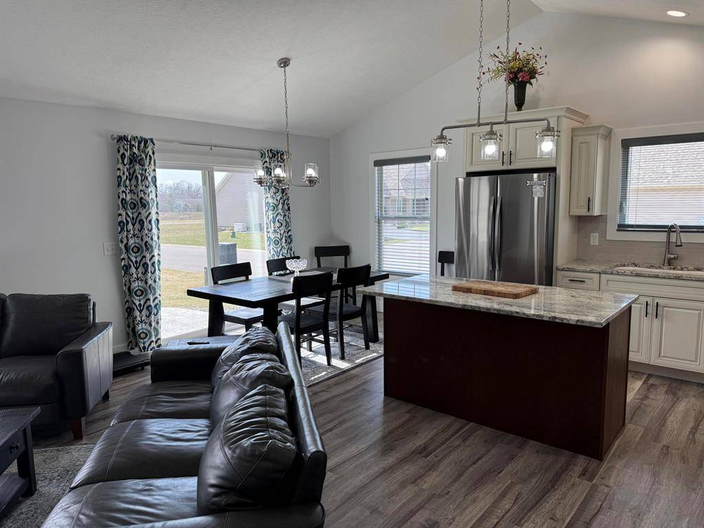 Paw Paw Twp, MI 49071,23589 Laurel Glen Avenue