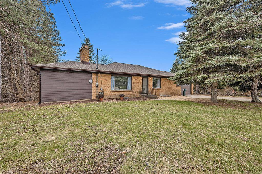 Grand Rapids, MI 49505,2426 Leonard Street NE