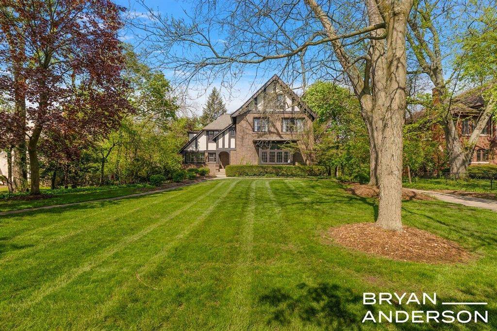 East Grand Rapids, MI 49506,345 Plymouth Avenue SE