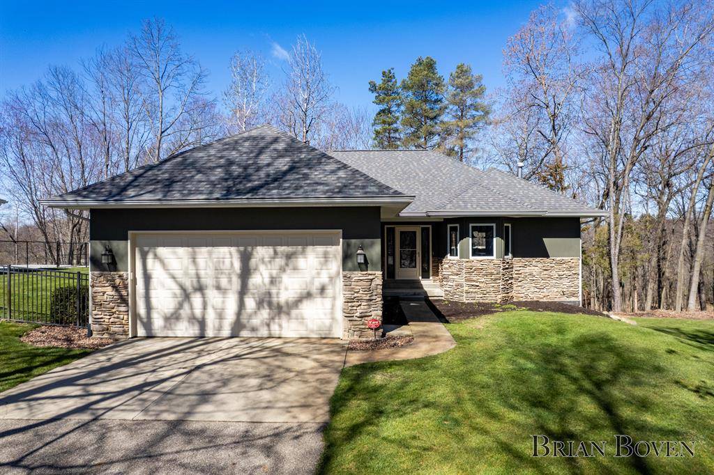 Cannon Twp, MI 49341,6817 Martin View Street NE