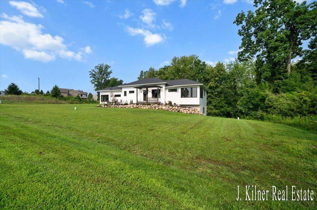 Oakfield Twp, MI 48838,9465 Wabasis Pointe Drive NE