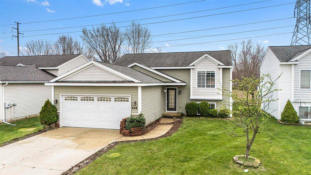 Kentwood, MI 49548,668 SILVERBROOK Drive SE