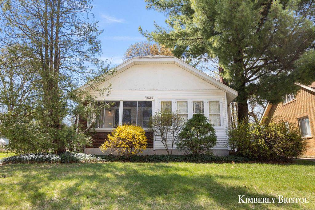 Grand Rapids, MI 49507,860 Dickinson Street SE