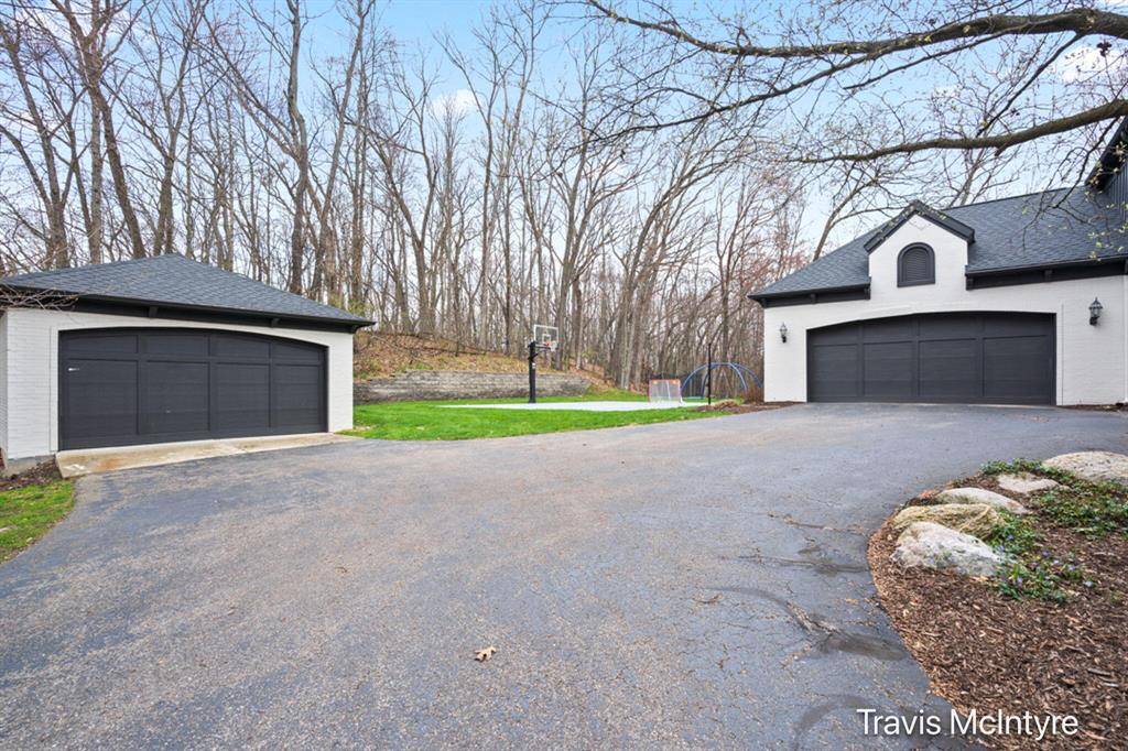 Ada Twp, MI 49301,1100 Skyevale Drive NE