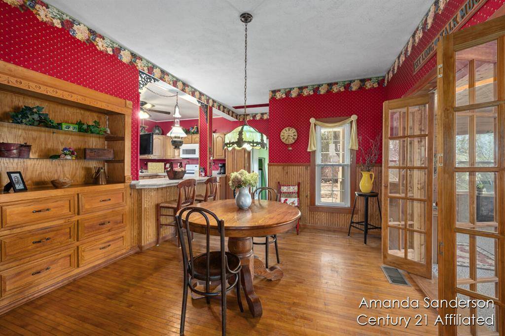 Grand Rapids, MI 49505,854 Knapp Street NE