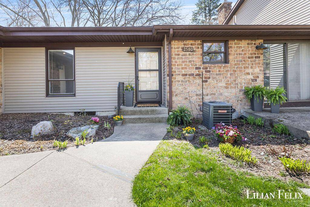 Cascade Twp, MI 49546,2580 Knightsbridge Road SE