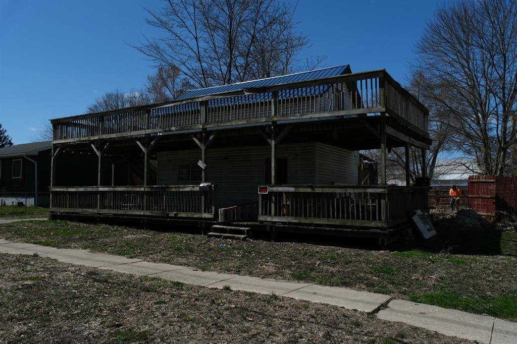 Chesaning Twp, MI 48616,321 N Line Street