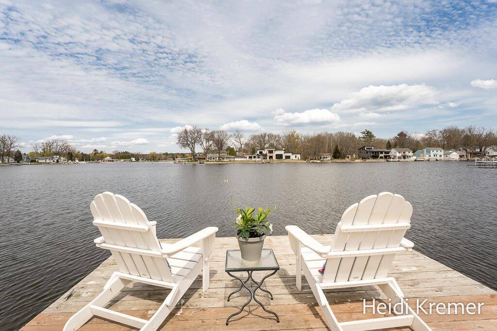 Ferrysburg, MI 49456,16933 Royal Lane