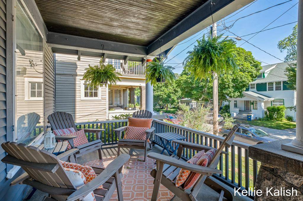 Grand Rapids, MI 49503,548 Pleasant Street SE