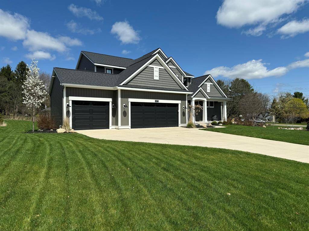Plainfield Twp, MI 49341,3975 Autumn Acres Drive