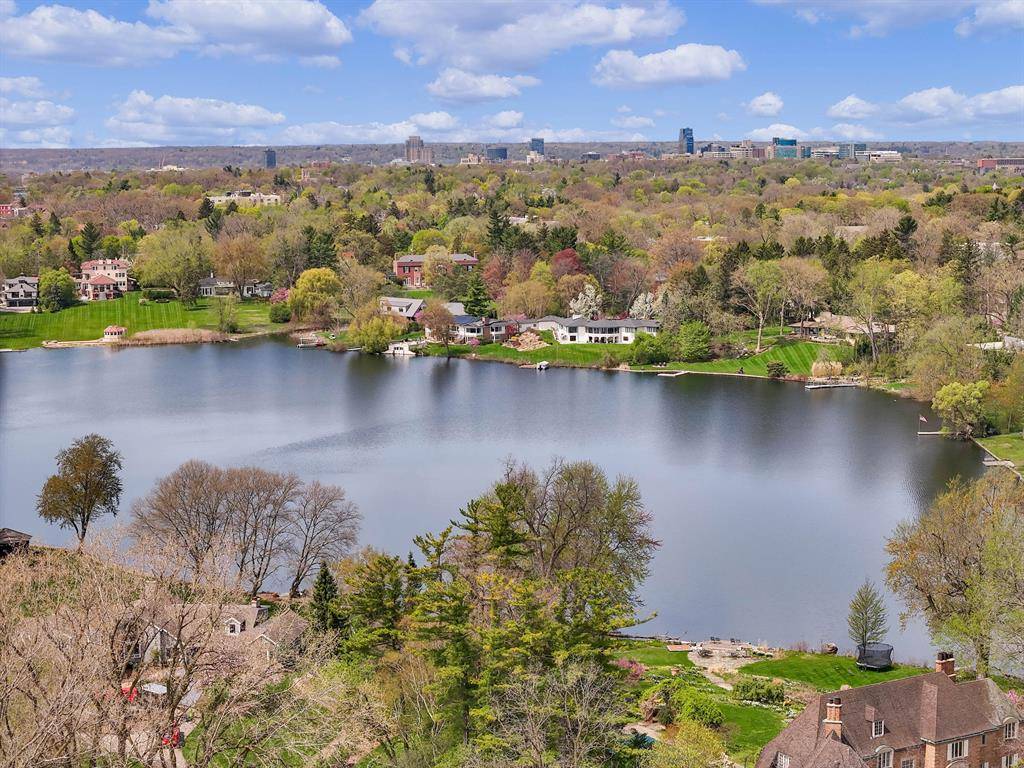 East Grand Rapids, MI 49506,349 Lakeside Drive SE